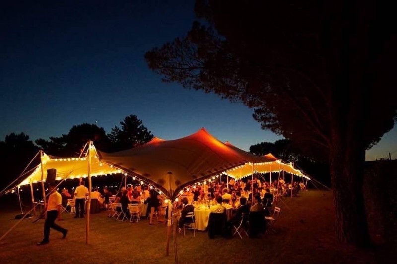 Le domaine des Pins à Crillon le Brave, parfait pour un mariage en extérieur aux beaux jours