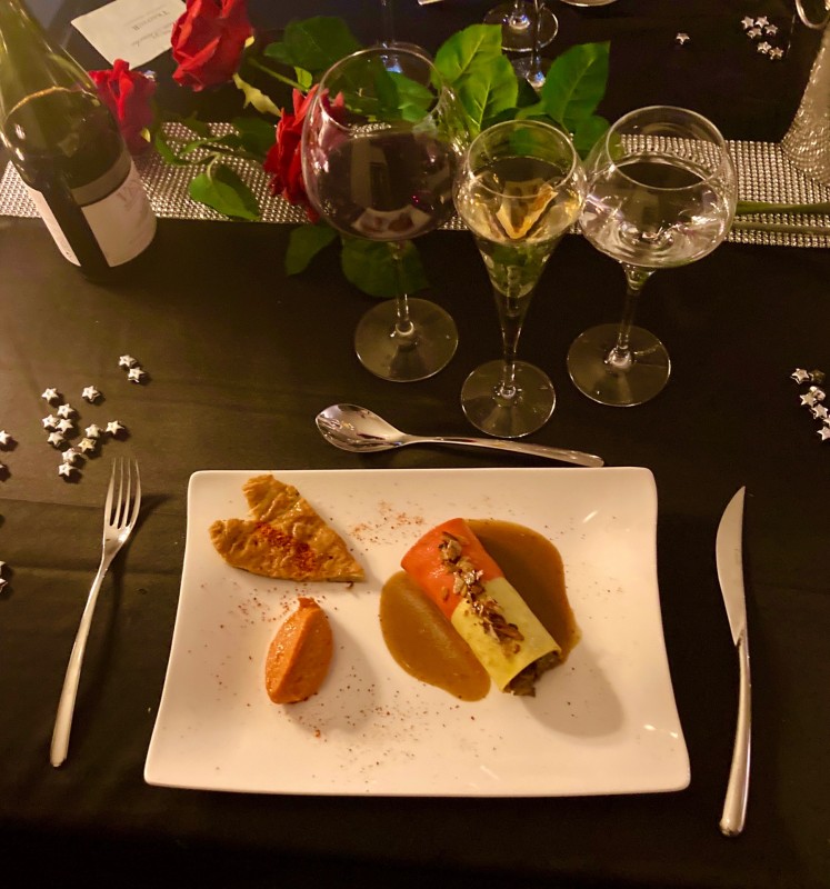 Cannelloni d'agneau aux épices,puree de patates douces et panais aux herbes