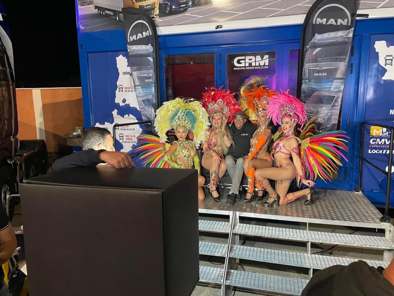 Organisation événementielle d'une inauguration à Entraigues pour la concession MVI distributeur poids lourds MAN